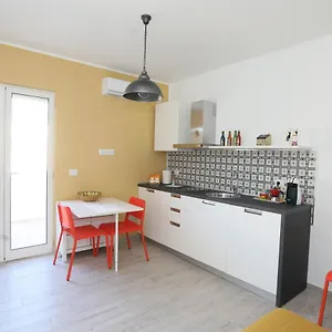  Apartment Casa Biffi Italy